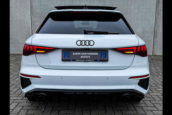 Audi A3 Sportback 40TFSI e 204pk S-Tronic Competition S Edition S-Line Pano|S-Kuipstoel|Ambiance|Matrix|Virtual|ACC|Camera|B&O|S3!