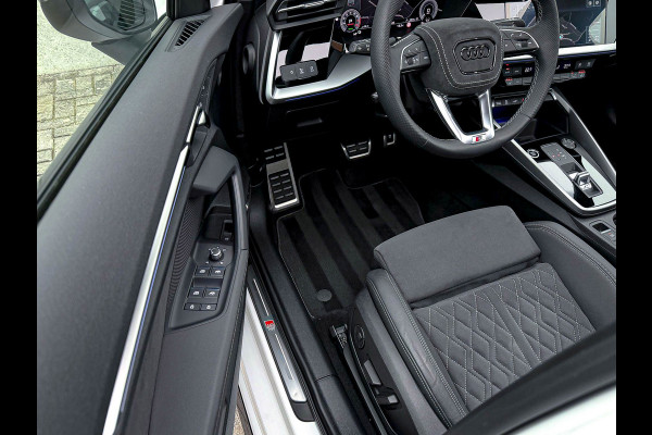 Audi A3 Sportback 40TFSI e 204pk S-Tronic Competition S Edition S-Line Pano|S-Kuipstoel|Ambiance|Matrix|Virtual|ACC|Camera|B&O|S3!