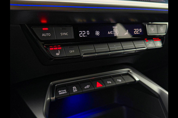 Audi A3 Sportback 40TFSI e 204pk S-Tronic Competition S Edition S-Line Pano|S-Kuipstoel|Ambiance|Matrix|Virtual|ACC|Camera|B&O|S3!