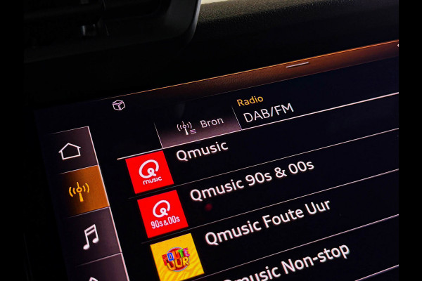 Audi A3 Sportback 40TFSI e 204pk S-Tronic Competition S Edition S-Line Pano|S-Kuipstoel|Ambiance|Matrix|Virtual|ACC|Camera|B&O|S3!