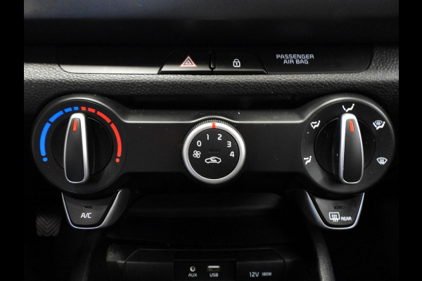 Kia Rio 1.0 T-GDI 100PK Navigator NAVI/CAMERA/AIRCO/CRUISE/15"LMV!