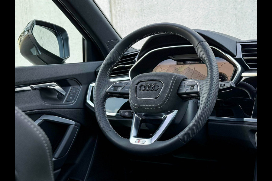 Audi Q3 Sportback 45TFSI e 245pk S-Tronic Competition S Edition S-Line 1éEig 8Dkm! Audi Exclusive|Pano|Ambiance|Camera|Matrix|RSQ3