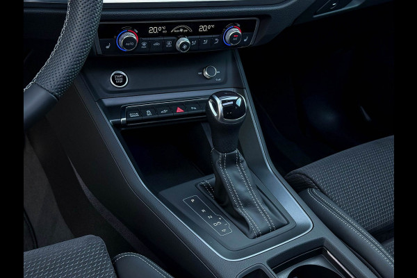 Audi Q3 Sportback 45TFSI e 245pk S-Tronic Competition S Edition S-Line 1éEig 8Dkm! Audi Exclusive|Pano|Ambiance|Camera|Matrix|RSQ3