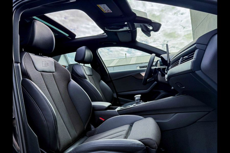 Audi A4 Avant 2.0TFSI 245pk S-Tronic Competition S Edition S-Line 1é Eig! Panoramadak|Virtual|Ambiance|LED Matrix|Leder|Carbon|RS4