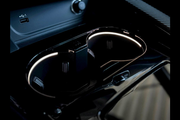 Audi A4 Avant 2.0TFSI 245pk S-Tronic Competition S Edition S-Line 1é Eig! Panoramadak|Virtual|Ambiance|LED Matrix|Leder|Carbon|RS4