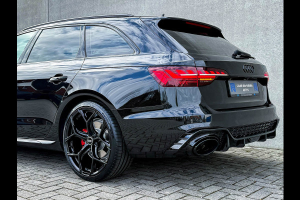 Audi A4 Avant 2.0TFSI 245pk S-Tronic Competition S Edition S-Line 1é Eig! Panoramadak|Virtual|Ambiance|LED Matrix|Leder|Carbon|RS4