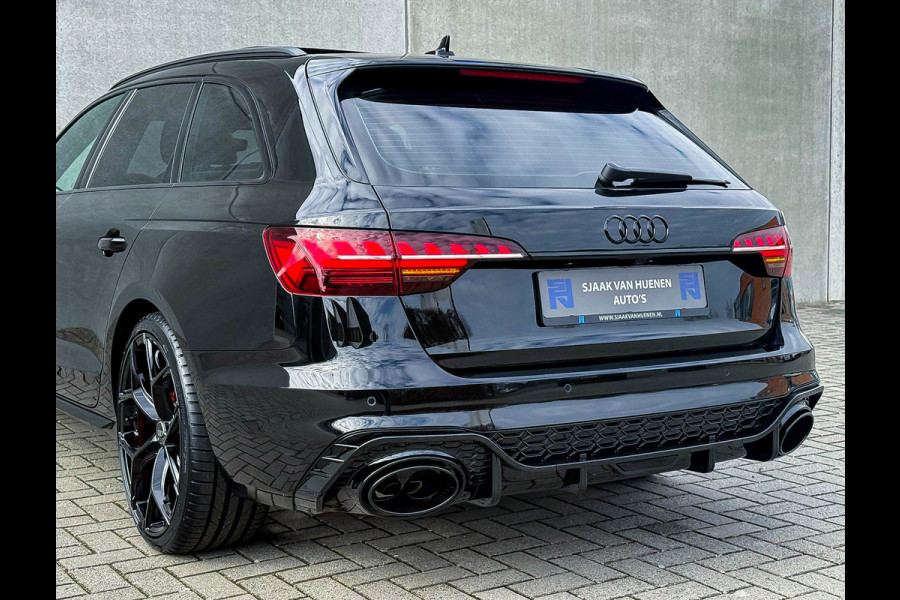 Audi A4 Avant 2.0TFSI 245pk S-Tronic Competition S Edition S-Line 1é Eig! Panoramadak|Virtual|Ambiance|LED Matrix|Leder|Carbon|RS4