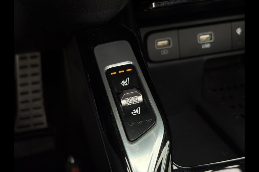 Kia Sorento 1.6 T-GDI Hybrid 2WD ExecutiveLine 5p. | Pano, Leder, Memory, ACC, Carplay/Android, Navi, 360 Camera | 1e Eigenaar |