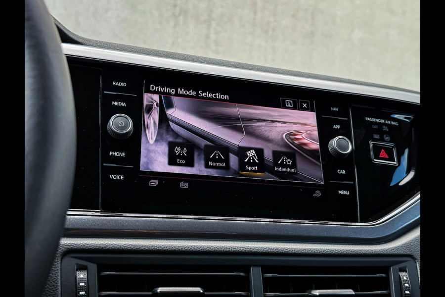 Volkswagen Polo 2.0TSI GTI DSG 200pk! 2é Eig|OEM DEALER|Panorama dak|LED|Virtual|NAVI|ACC|GTI Sport Stoelen|Keyless|Beats|18inch!