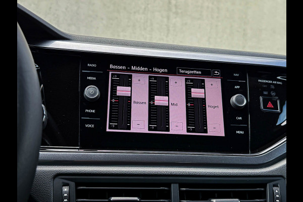 Volkswagen Polo 2.0TSI GTI DSG 200pk! 2é Eig|OEM DEALER|Panorama dak|LED|Virtual|NAVI|ACC|GTI Sport Stoelen|Keyless|Beats|18inch!