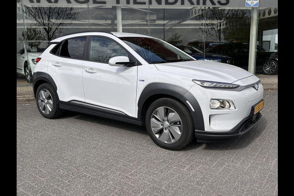 Hyundai Kona EV Fashion 64 kWh | SOH: 94,1% | Dode Hoek Detectie | HUD | ACC |