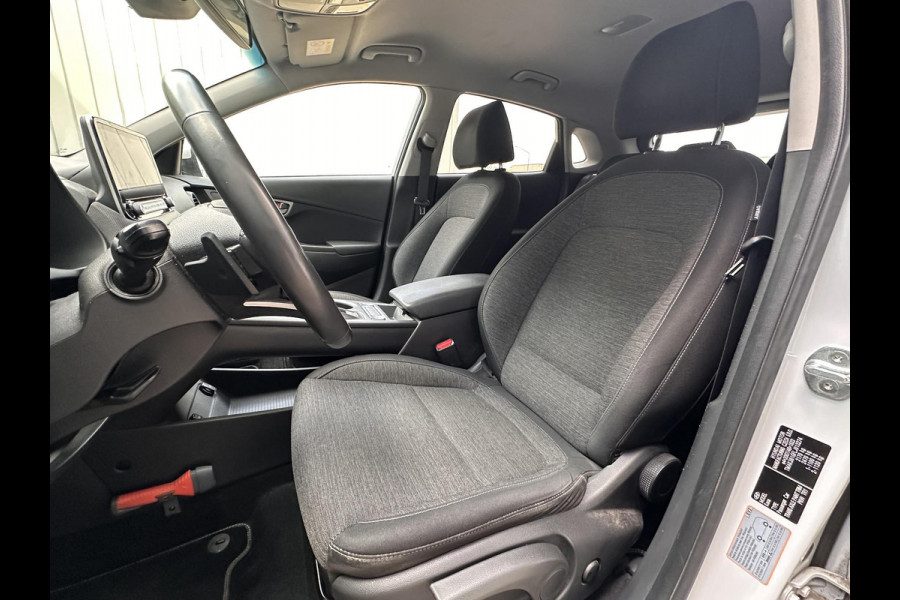 Hyundai Kona EV Fashion 64 kWh | SOH: 94,1% | Dode Hoek Detectie | HUD | ACC |