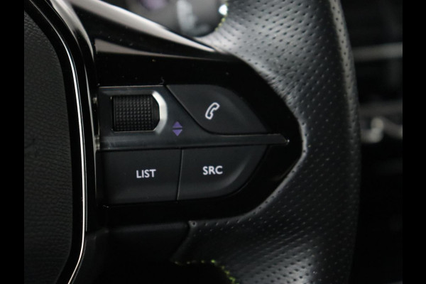 Peugeot e-208 EV GT Pack 50 kWh | SOH 92% | Stoelverwarming | Leder/Alcantara | Adaptive cruise | Carplay | Park Assist | Camera | Keyless | Full LED | Dodehoek detectie | Navigatie | Digital Cockpit