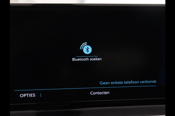 Peugeot e-208 EV GT Pack 50 kWh | SOH 92% | Stoelverwarming | Leder/Alcantara | Adaptive cruise | Carplay | Park Assist | Camera | Keyless | Full LED | Dodehoek detectie | Navigatie | Digital Cockpit