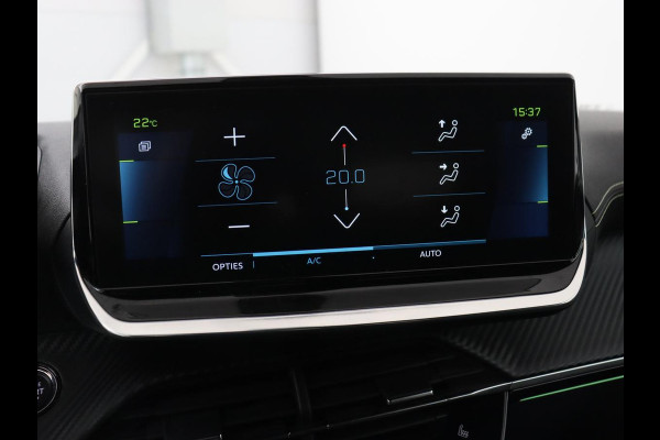 Peugeot e-208 EV GT Pack 50 kWh | SOH 92% | Stoelverwarming | Leder/Alcantara | Adaptive cruise | Carplay | Park Assist | Camera | Keyless | Full LED | Dodehoek detectie | Navigatie | Digital Cockpit