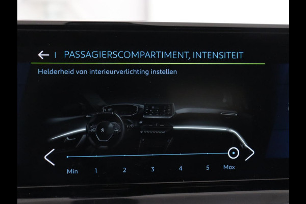 Peugeot e-208 EV GT Pack 50 kWh | SOH 92% | Stoelverwarming | Leder/Alcantara | Adaptive cruise | Carplay | Park Assist | Camera | Keyless | Full LED | Dodehoek detectie | Navigatie | Digital Cockpit