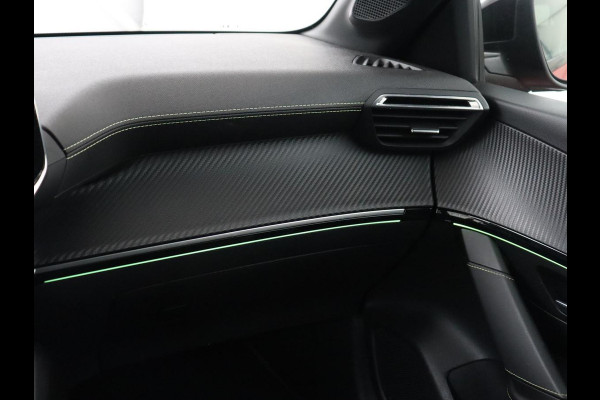 Peugeot e-208 EV GT Pack 50 kWh | SOH 92% | Stoelverwarming | Leder/Alcantara | Adaptive cruise | Carplay | Park Assist | Camera | Keyless | Full LED | Dodehoek detectie | Navigatie | Digital Cockpit