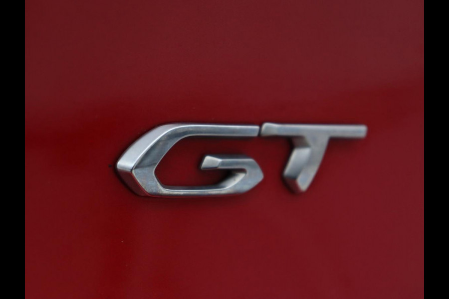 Peugeot e-208 EV GT Pack 50 kWh | SOH 92% | Stoelverwarming | Leder/Alcantara | Adaptive cruise | Carplay | Park Assist | Camera | Keyless | Full LED | Dodehoek detectie | Navigatie | Digital Cockpit