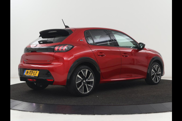 Peugeot e-208 EV GT Pack 50 kWh | SOH 92% | Stoelverwarming | Leder/Alcantara | Adaptive cruise | Carplay | Park Assist | Camera | Keyless | Full LED | Dodehoek detectie | Navigatie | Digital Cockpit