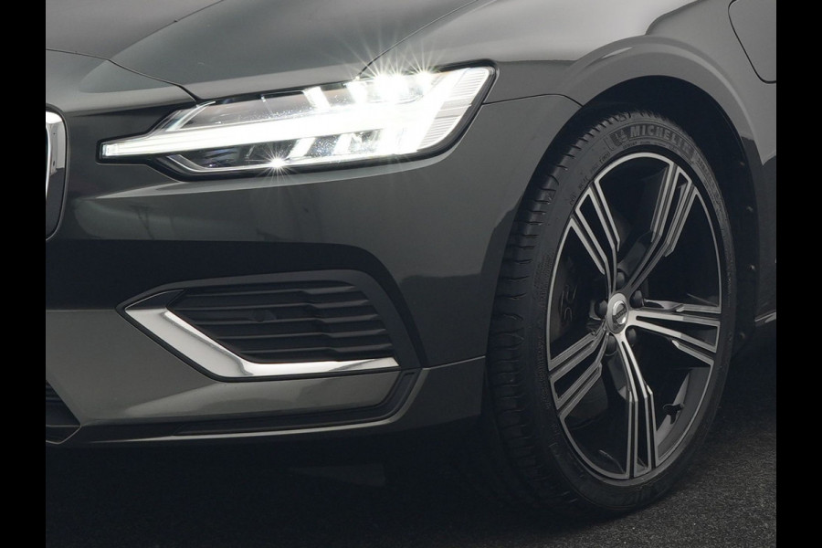 Volvo V60 T6 Recharge AWD Inscription PHEV 340pk Dealer O.H. | Panodak | Camera | Lederen Sportstoelen Memory & Verwarmd | Stuur Verwarmd | Keyless | Navigatie | DAB | Cruise Control | Plug In Hybrid |