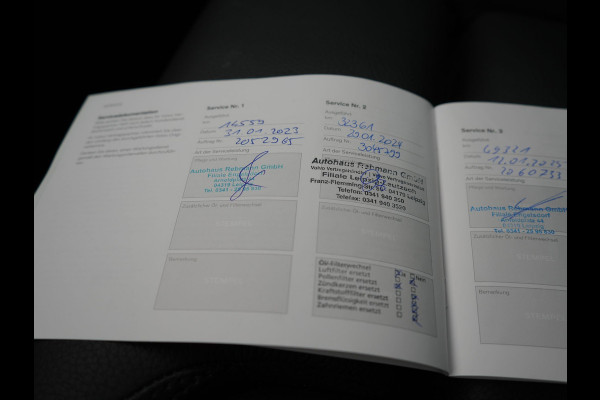 Volvo V60 T6 Recharge AWD Inscription PHEV 340pk Dealer O.H. | Panodak | Camera | Lederen Sportstoelen Memory & Verwarmd | Stuur Verwarmd | Keyless | Navigatie | DAB | Cruise Control | Plug In Hybrid |