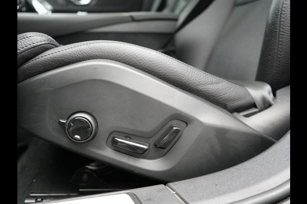 Volvo V60 T6 Recharge AWD Inscription PHEV 340pk Dealer O.H. | Panodak | Camera | Lederen Sportstoelen Memory & Verwarmd | Stuur Verwarmd | Keyless | Navigatie | DAB | Cruise Control | Plug In Hybrid |