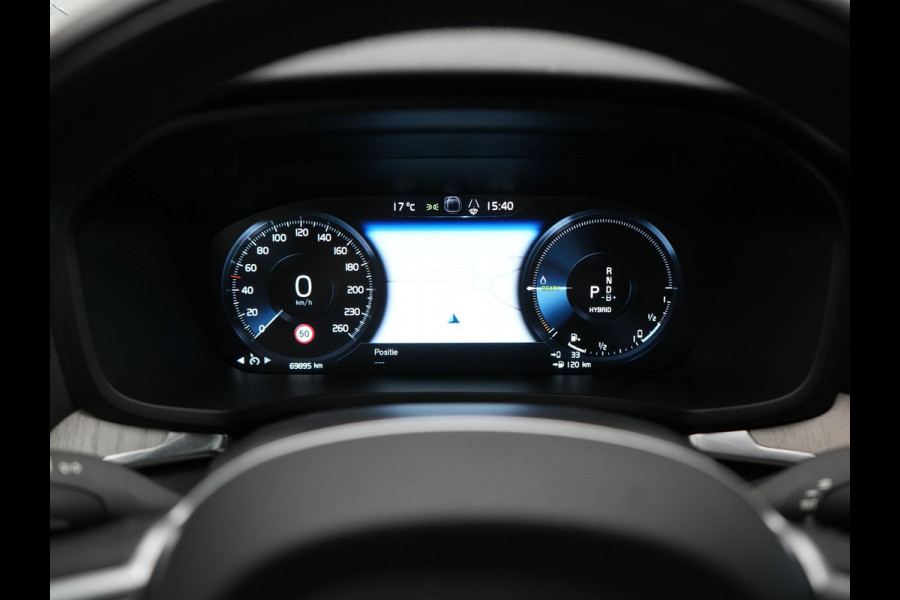 Volvo V60 T6 Recharge AWD Inscription PHEV 340pk Dealer O.H. | Panodak | Camera | Lederen Sportstoelen Memory & Verwarmd | Stuur Verwarmd | Keyless | Navigatie | DAB | Cruise Control | Plug In Hybrid |