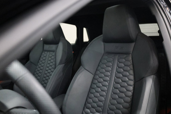 Audi RS3 Sportback 2.5 TFSI quattro 400+PK MATRIX-LED/VIRTUAL/B&O/SFEER/LEDER+S.VERWARMING/19"LMV/CAM/PDC/ACC/12 MND GARANTIE!!