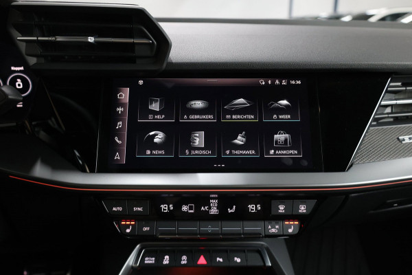 Audi RS3 Sportback 2.5 TFSI quattro 400+PK MATRIX-LED/VIRTUAL/B&O/SFEER/LEDER+S.VERWARMING/19"LMV/CAM/PDC/ACC/12 MND GARANTIE!!