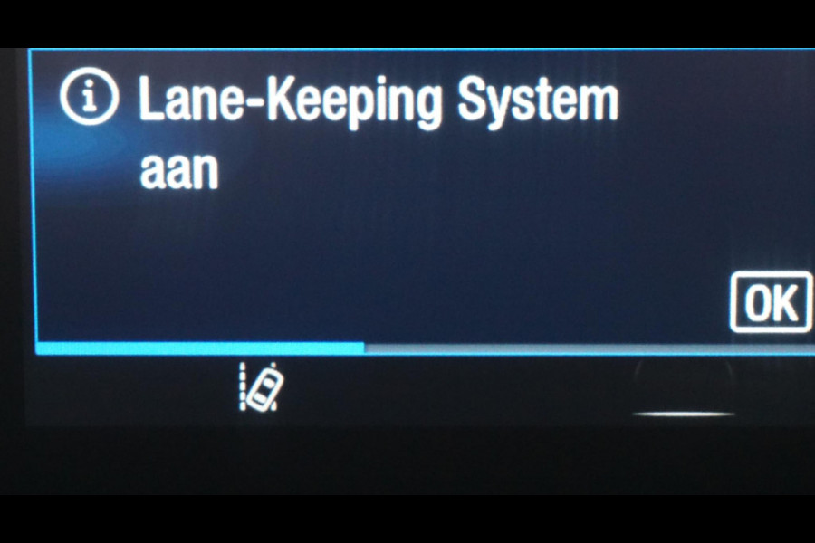 Ford FOCUS Wagon 1.0 EcoB.125PK Hybrid Business/Trekhaak/Camera/ 48.000km!!