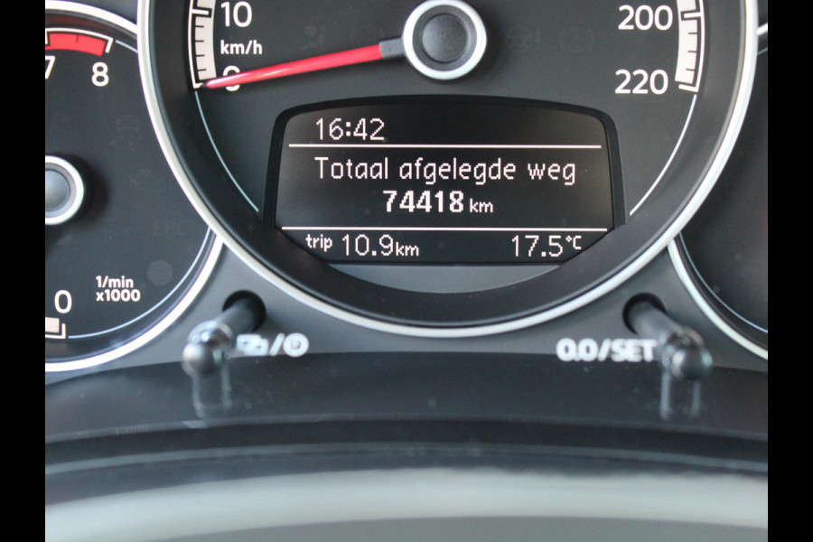 Volkswagen up! 1.0 | ACHTERUITRIJ CAMERA | STOEL VERWARMING |