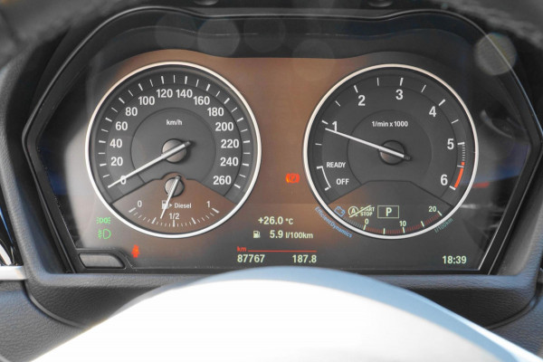 BMW X1 SDrive18d PANO LEDER HEAD-UP