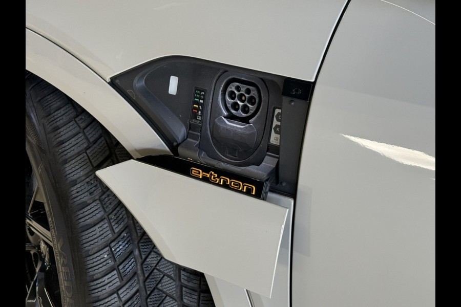 Audi e-tron 55 quattro S edition 95 kWh | S-Line | Pano | B&O | Apple Carplay | Trekhaak
