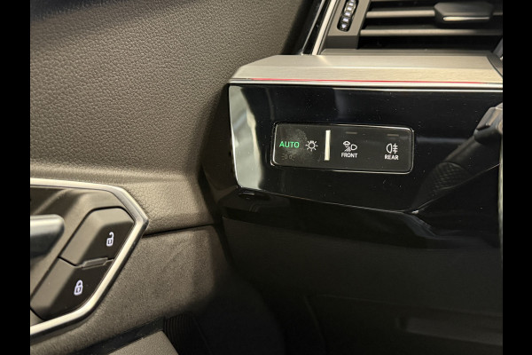 Audi e-tron 55 quattro S edition 95 kWh | S-Line | Pano | B&O | Apple Carplay | Trekhaak
