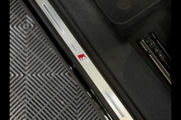 Audi Q3 Sportback 35 TFSI S-LINE|PANO|VIRTUAL|KEYLESS|GARANTIE 2028|CARPLAY|SFEERVERLICHTING|TREKHAAK|DEALER ONDERHOUDEN|VOL!