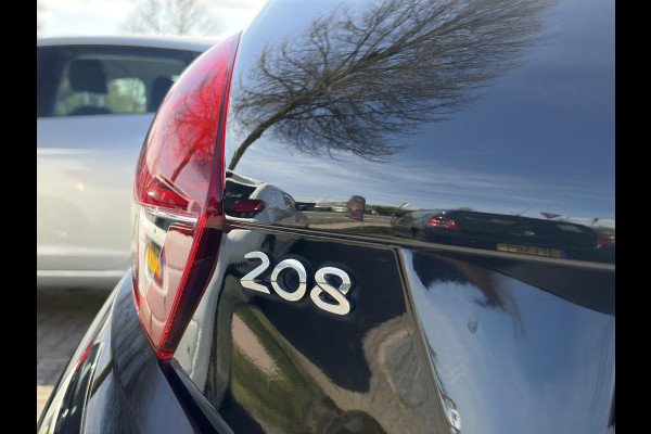 Peugeot 208 1.2 PureTech Active 2e Eigenaar,Navi,Dealer Onderhouden,Airco,Cruise,Carplay,5 Deurs,Net beurt gehad,N.A.P,Apk tot 04-2027