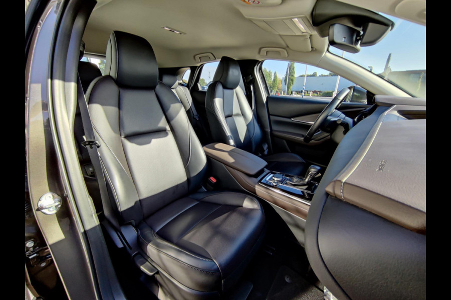 Mazda CX-30 2.0 SkyActiv-X Comfort Automaat | LEDER | AFNEEMBARE TREKHAAK | 360 CAMERA | DEALER ONDERHOUDEN | BOSE |