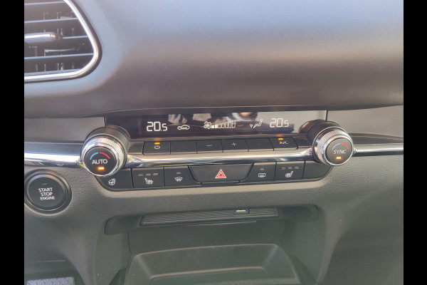Mazda CX-30 2.0 SkyActiv-X Comfort Automaat | LEDER | AFNEEMBARE TREKHAAK | 360 CAMERA | DEALER ONDERHOUDEN | BOSE |