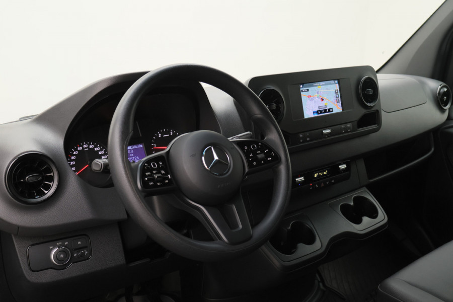Mercedes-Benz Sprinter 315 CDI Automaat L1H1 Camera, Leer, Airco, Trekhaak, Apple CarPlay, 16”