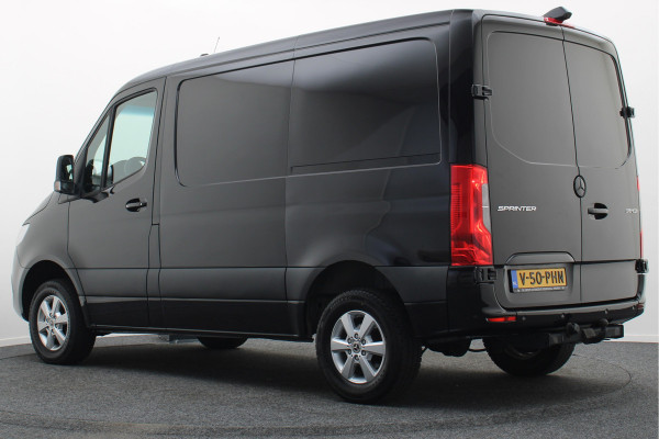 Mercedes-Benz Sprinter 315 CDI Automaat L1H1 Camera, Leer, Airco, Trekhaak, Apple CarPlay, 16”