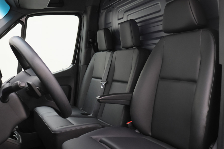 Mercedes-Benz Sprinter 315 CDI Automaat L1H1 Camera, Leer, Airco, Trekhaak, Apple CarPlay, 16”