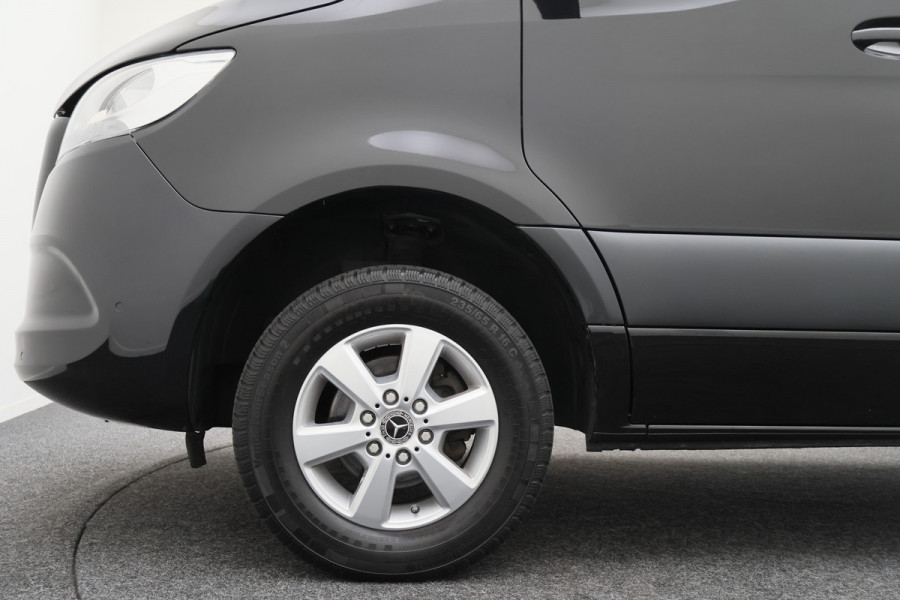 Mercedes-Benz Sprinter 315 CDI Automaat L1H1 Camera, Leer, Airco, Trekhaak, Apple CarPlay, 16”