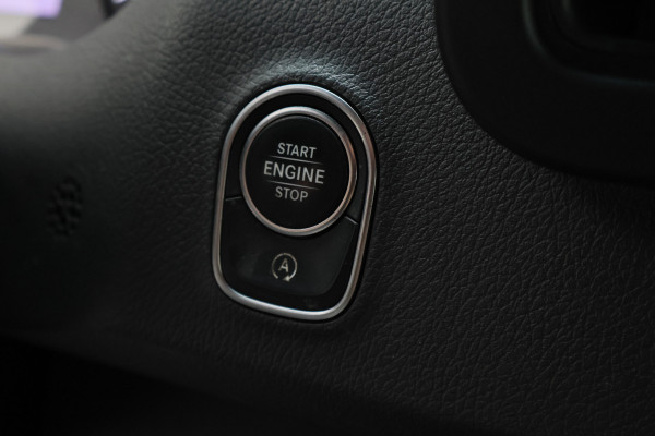 Mercedes-Benz Sprinter 315 CDI Automaat L1H1 Camera, Leer, Airco, Trekhaak, Apple CarPlay, 16”