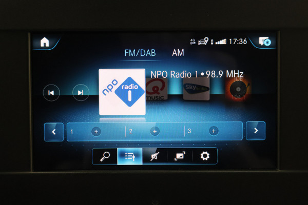 Mercedes-Benz Sprinter 315 CDI Automaat L1H1 Camera, Leer, Airco, Trekhaak, Apple CarPlay, 16”