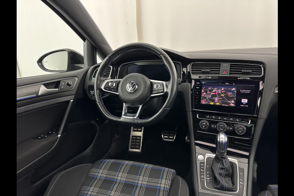 Volkswagen Golf 1.4 TSI PHEV GTE (Plug-in) (INCL-BTW) Aut. *PANO | ADAPTIVE-CRUISE | FULL-LED | DIGI-COCKPIT | BLINDSPOT | HEATED-SPORTSEATS | KEYLESS | NAVI-FULLMAP | AMBIENTLIGHT | SHIFTPADDLES | PRIVACY-GLASS | ECC | PDC | 18''ALU*