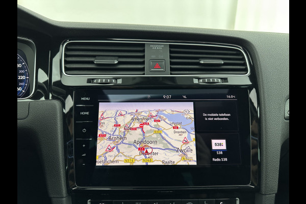 Volkswagen Golf 1.4 TSI PHEV GTE (Plug-in) (INCL-BTW) Aut. *PANO | ADAPTIVE-CRUISE | FULL-LED | DIGI-COCKPIT | BLINDSPOT | HEATED-SPORTSEATS | KEYLESS | NAVI-FULLMAP | AMBIENTLIGHT | SHIFTPADDLES | PRIVACY-GLASS | ECC | PDC | 18''ALU*