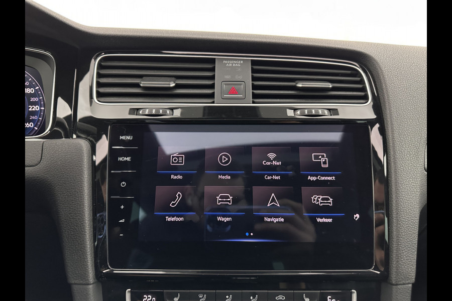 Volkswagen Golf 1.4 TSI PHEV GTE (Plug-in) (INCL-BTW) Aut. *PANO | ADAPTIVE-CRUISE | FULL-LED | DIGI-COCKPIT | BLINDSPOT | HEATED-SPORTSEATS | KEYLESS | NAVI-FULLMAP | AMBIENTLIGHT | SHIFTPADDLES | PRIVACY-GLASS | ECC | PDC | 18''ALU*