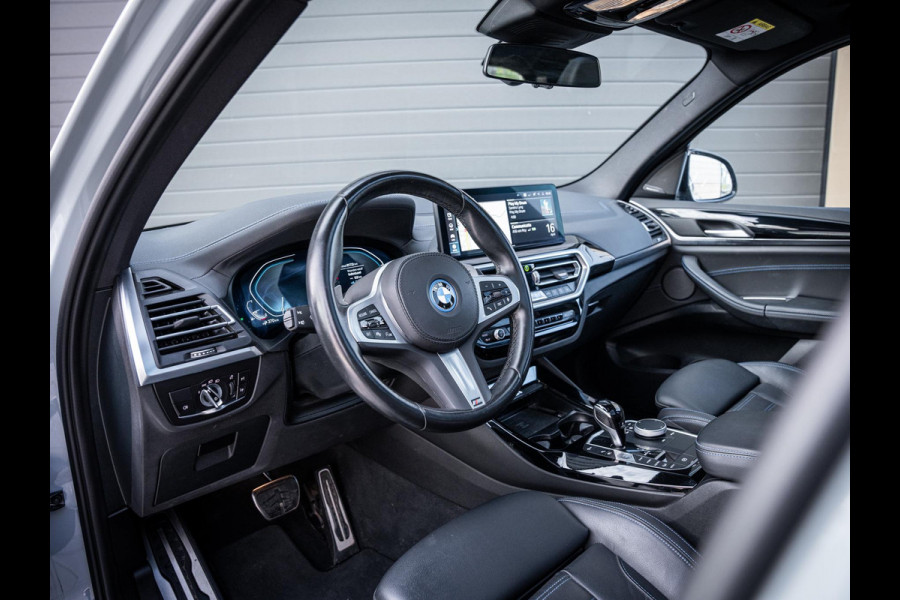 BMW X3 xDrive30e High Executive M-Sport l Brooklyn l Pano l HUD l H/K l ACC