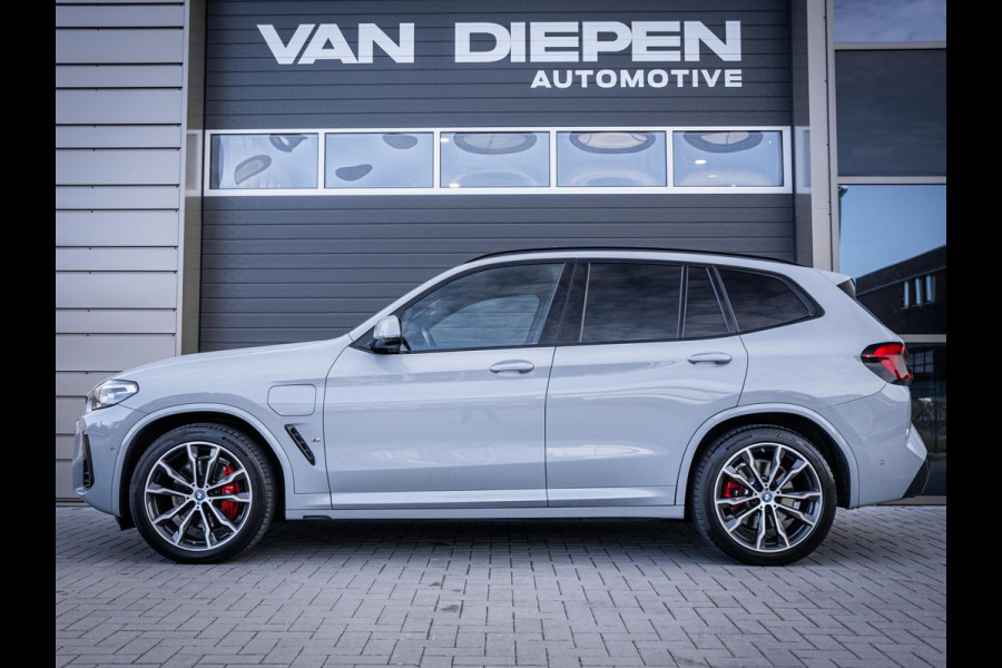 BMW X3 xDrive30e High Executive M-Sport l Brooklyn l Pano l HUD l H/K l ACC