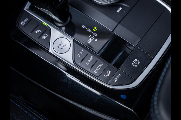 BMW X3 xDrive30e High Executive M-Sport l Brooklyn l Pano l HUD l H/K l ACC